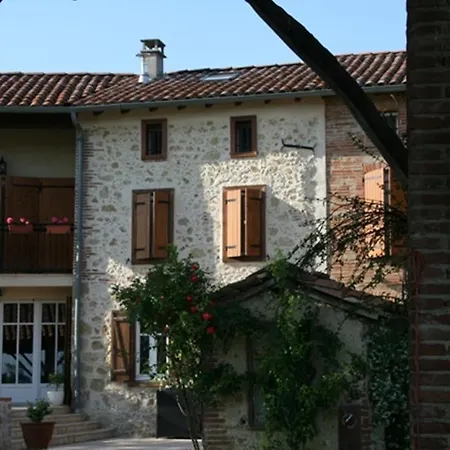 La Ferme De Maurel לינה וארוחת בוקר