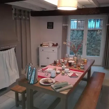 La Ferme De Maurel לינה וארוחת בוקר טולוז
