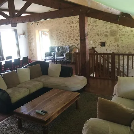 Panzió La Ferme De Maurel *